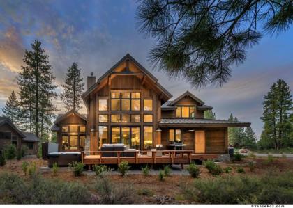 Holiday homes in truckee California