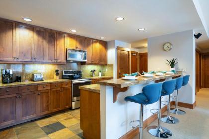 Luxury 3BD Village at Northstar Residence   Iron Horse North 204 truckee