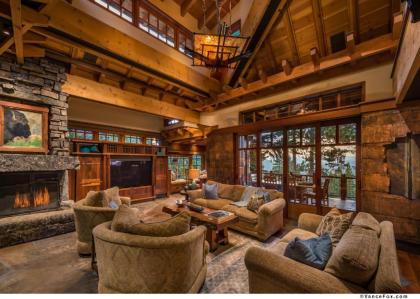 Stunning Big Springs Residence with Private Hot tub   Gray Wolf Northstar