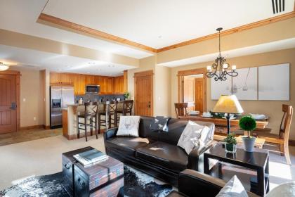 Cozy ski-in/ski-out Northstar Village Residence - Big Horn 408 - image 1