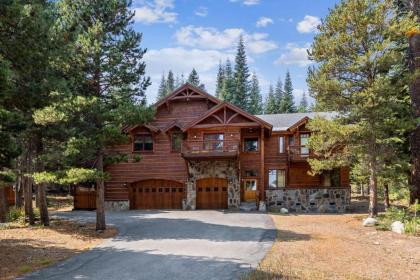 Bear Meadows Lodge - Hot Tub - Tahoe Donner Home