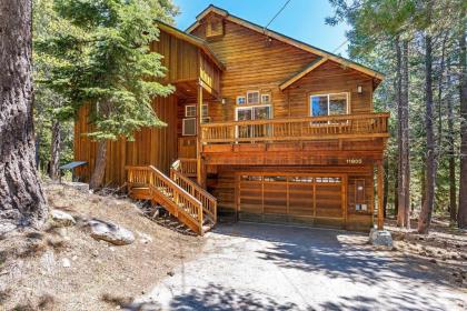 Cedar Chateau truckee