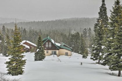 Quiet Chalet with Big Views - Walk to Tahoe Skiing! - image 3