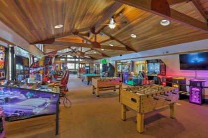 Sleek Ski-in and Ski-Out Northstar Resort Condo with Pool - image 5