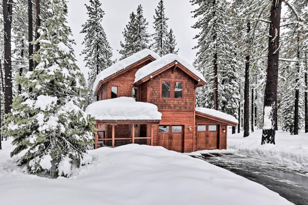 Mountain Modern Truckee Home with Deck and Views! - main image