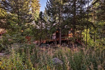 Rustic Riverfront Truckee Cabin with Deck and View! - image 12