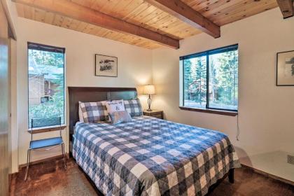 Pet-Friendly Cabin by Tahoe and Truckee Attractions! - image 14