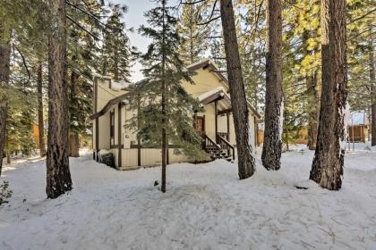 Pet-Friendly Cabin by Tahoe and Truckee Attractions! - image 16