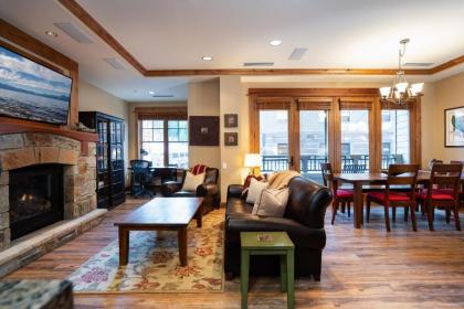 Luxury 2 BD in the Heart of the Village at Northstar   Catamount 206 truckee