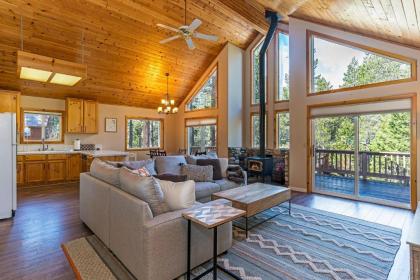 Sierra Haven by Tahoe Mountain Properties - image 16