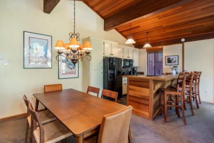 Archie's Bungalow by Tahoe Mountain Properties - image 14