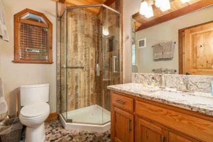 Creekside Cabin on St Bernard by Tahoe Mountain Properties - image 11