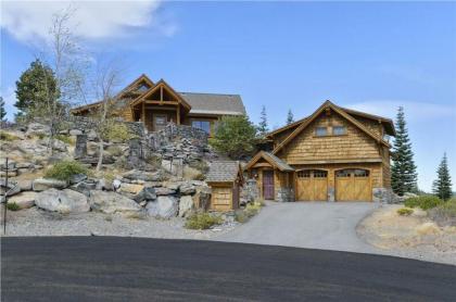 Glacier Luxury Lodge by tahoe truckee Vacation Properties