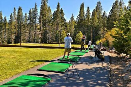 Glacier Luxury Lodge by Tahoe Truckee Vacation Properties - image 6