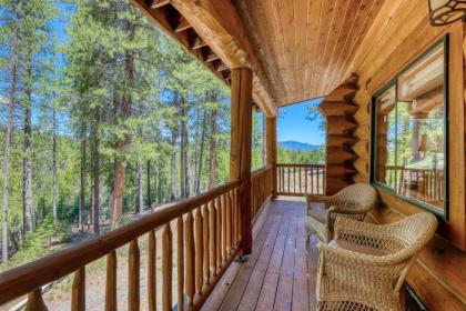 Log Cabin Estate - Falcon Ridge - image 5