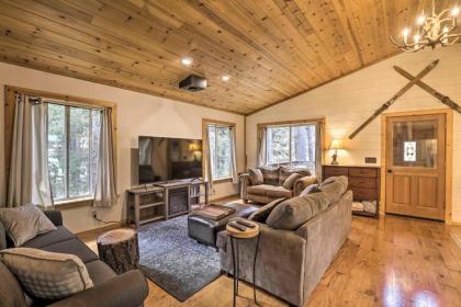 modern mountain Chalet Less than 1 mile to Slopes truckee California