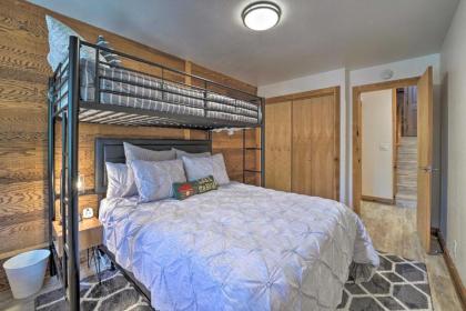 Classic Truckee Condo 1 Mi to Northstar! - image 17