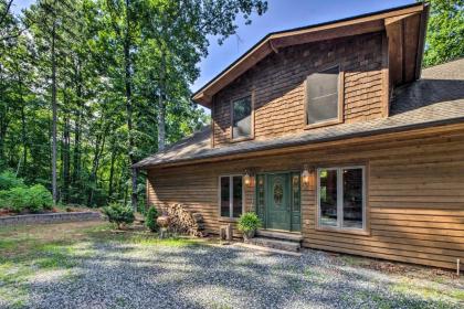 Tryon House with Hot Tub - Near Equestrian Centers! - image 1