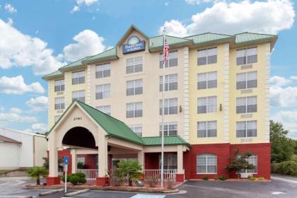 Days Inn & Suites by Wyndham Tucker/Northlake - image 15