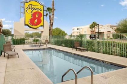 Super 8 by Wyndham Marana/Tucson Area - image 5