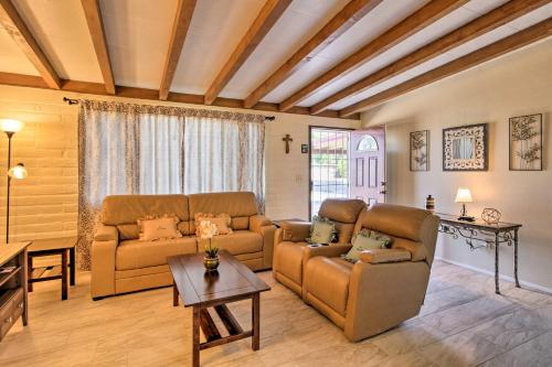 Renovated Tucson Gomez Casita with Yard Less Than 7 Mi to DT! - image 4