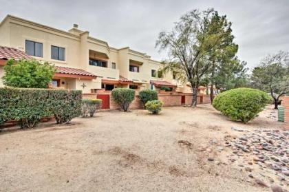 Pet-Friendly Tuscon Home with Patio- 9 Mi to Main St - image 4