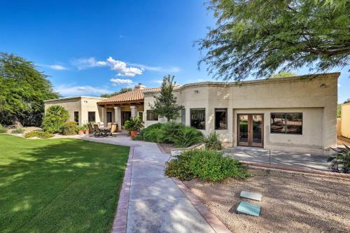 Tucson Home with Pool - 9 Mi to Saguaro Natl Park! - main image