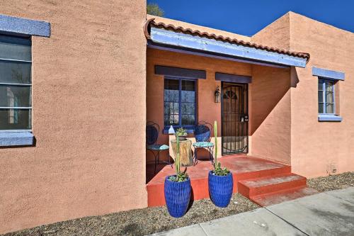Southwestern Estate with Views Explore Tucson! - image 2
