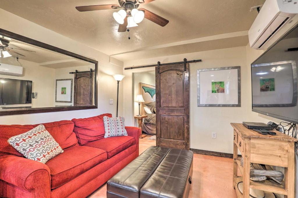 Pet-Friendly Tucson Casita Shared Hot Tub and Porch - image 7