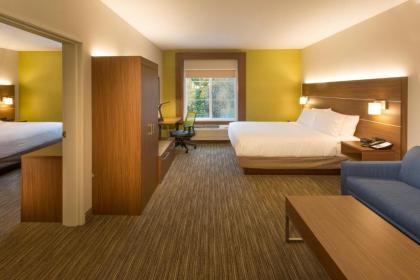 Holiday Inn Express & Suites - Seattle South - Tukwila an IHG Hotel - image 8