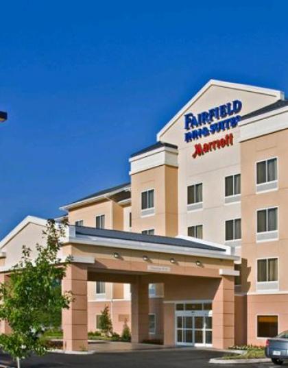 Fairfield Inn & Suites by Marriott Visalia Tulare - image 1