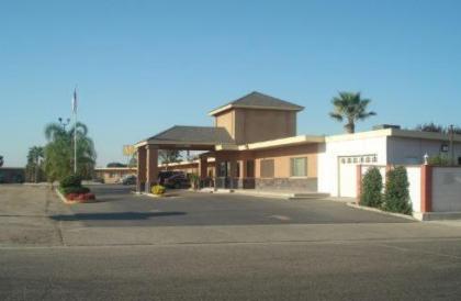 Village Inn - image 1