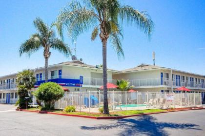 Motel 6-Tulare CA - image 6