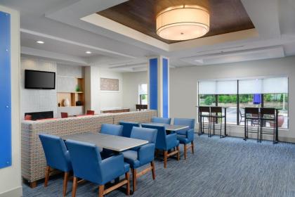 Holiday Inn Express - Tullahoma an IHG Hotel - image 9