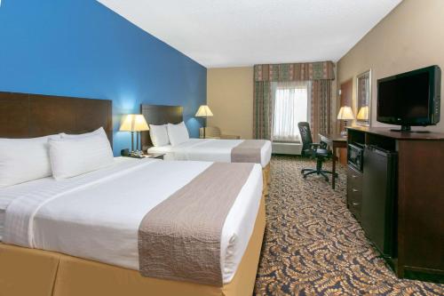 Days Inn by Wyndham Tulsa Central - main image