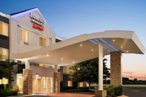 Fairfield Inn & Suites by Marriott Tulsa Central - image 4