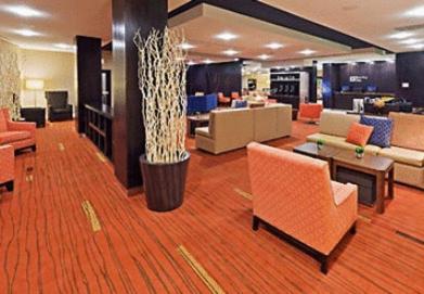 Courtyard by Marriott Tulsa Woodland Hills - image 4