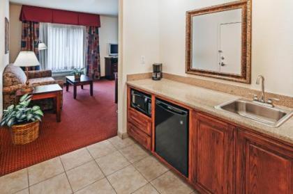 Hampton Inn & Suites Tulsa South Bixby - image 1