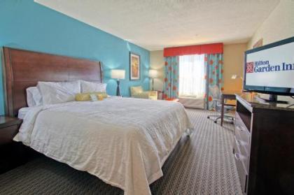 Hilton Garden Inn Midtown Tulsa - image 3