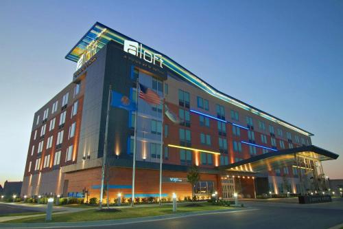 Aloft Tulsa - main image