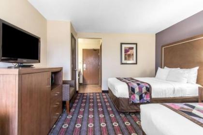 Comfort Inn Midtown - image 1