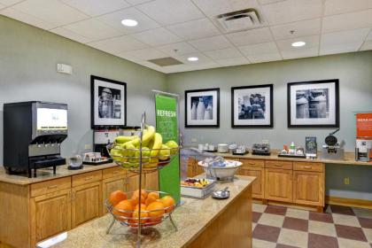 Hampton Inn Tunkhannock - image 7