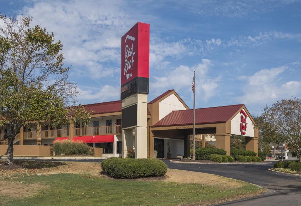 Red Roof Inn Tupelo - main image