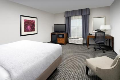 Hampton Inn & Suites Tupelo/Barnes Crossing - image 15