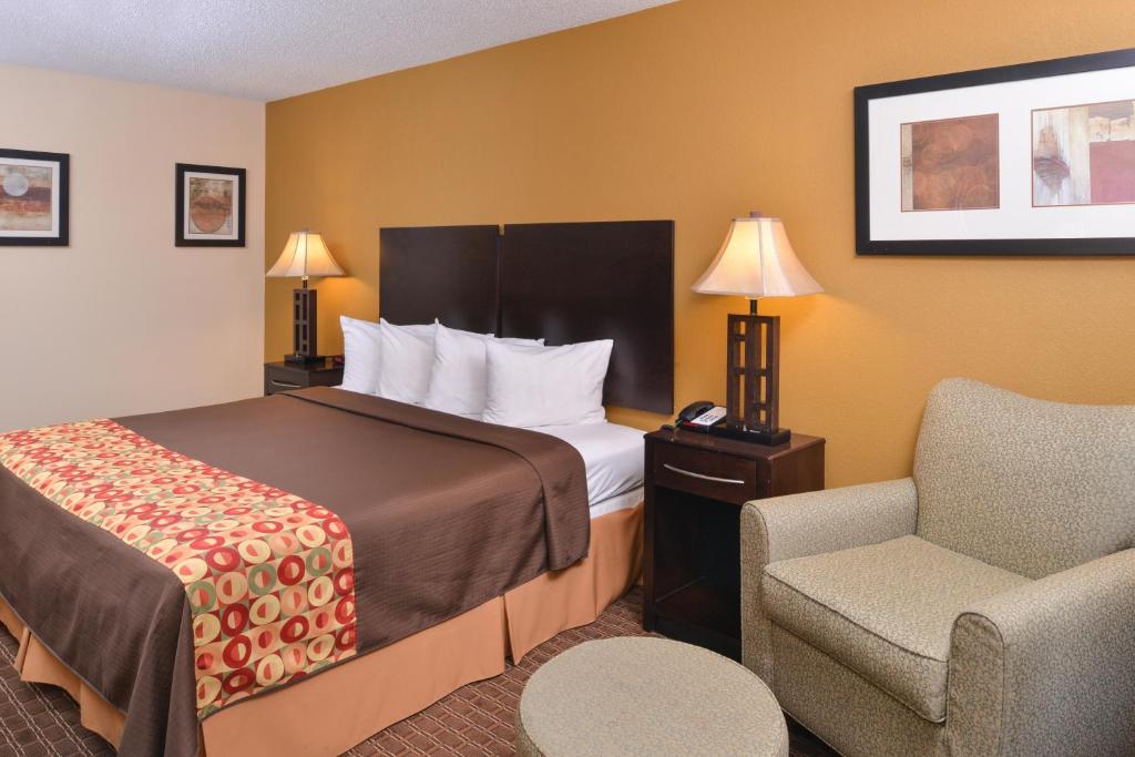 Americas Best Value Inn Tupelo Barnes Crossing - image 2