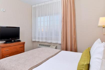 Candlewood Suites Turlock an IHG Hotel - image 15