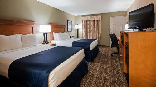 Best Western University Inn - image 3