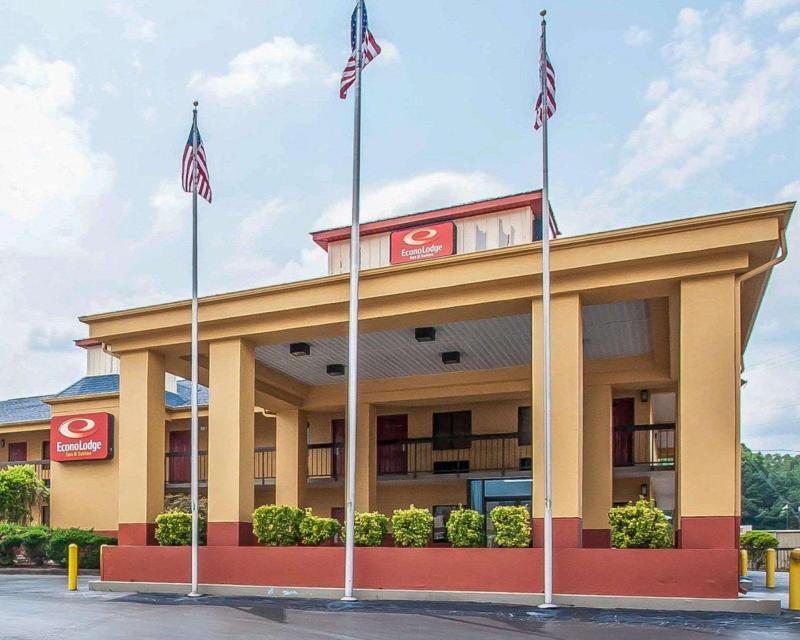 Econo Lodge Inn & Suites Tuscaloosa - main image