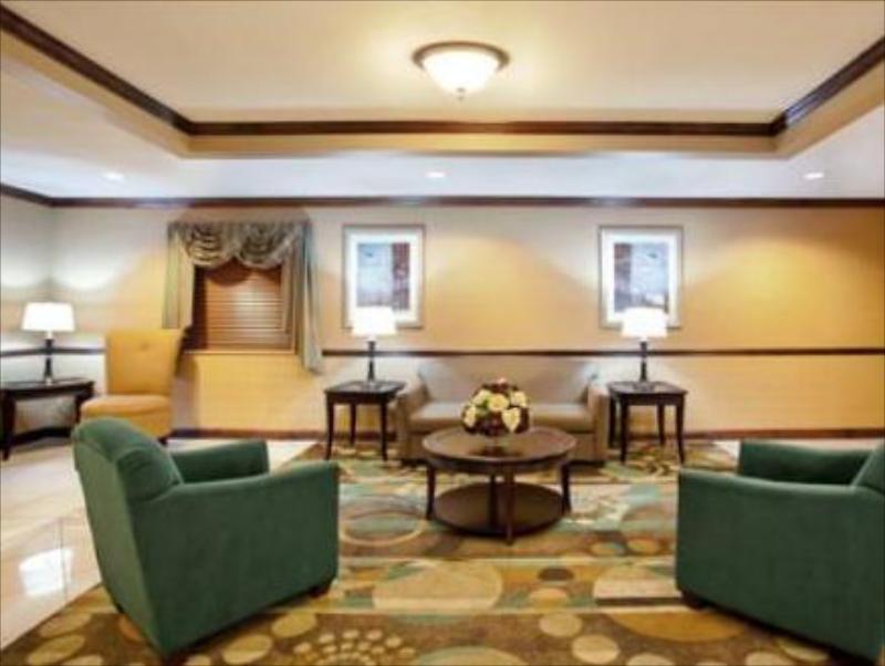 Holiday Inn Express Tuscola - image 4