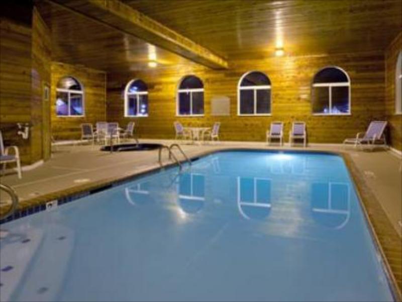 Holiday Inn Express Tuscola - image 6